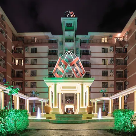 Tarsis Club & Aquapark 4*