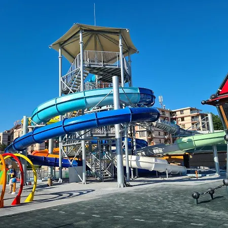 Tarsis Club & Aquapark 4* Sluneční pobřeží