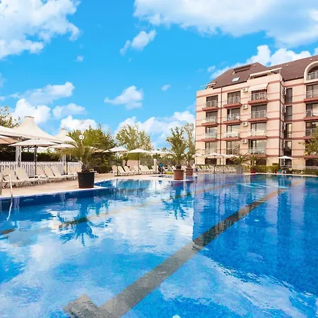 Tarsis Club & Aquapark 4* Sluneční pobřeží