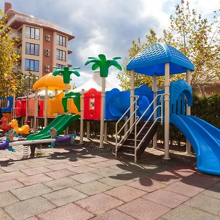 Tarsis Club & Aquapark Aparthotel Sluneční pobřeží