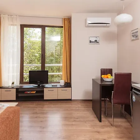 Tarsis Club & Aquapark Aparthotel Sunny Beach
