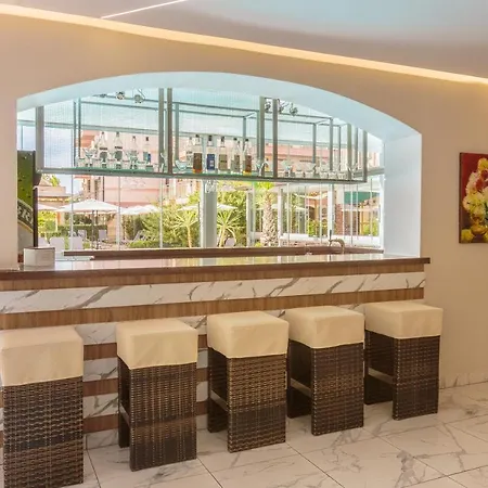 Tarsis Club & Aquapark Hotel Sunny Beach