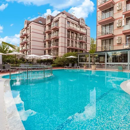 Aparthotel Tarsis Club & Aquapark